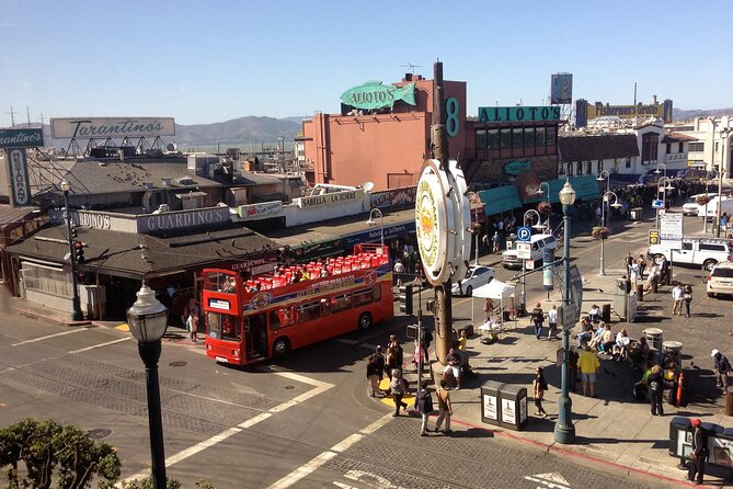 San Francisco Hop-on Hop-off Deluxe Tour 20 Stops 1 to 2 days - Golden Gate Bridge viewpoint: sit upstairs, then bundle up
