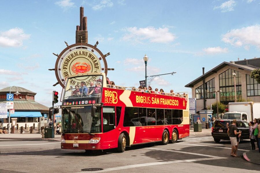 San Francisco: Hop-On Hop-Off Sightseeing Tour with 17 Stops - How the 24–48 hour loop actually fits your schedule