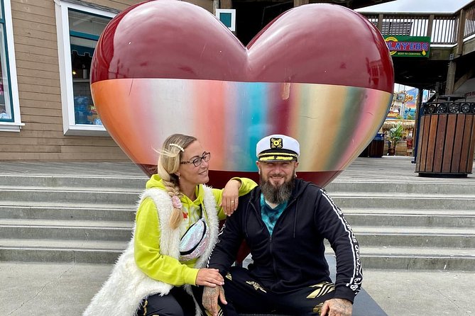 San Francisco Instagram Walking Private Tour: Most Iconic Spots - Boudin at the Wharf and the Aquarium of the Bay: quick culture and local sea life