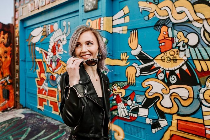San Francisco Instagram Walking Private Tour: Most Iconic Spots - Ferry Building and the Financial District: architectural details and practical food stops