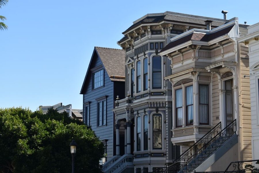 San Francisco: Mission District Food & History Walking Tour - Start at Mission San Francisco de Asís: the most important Mission stop