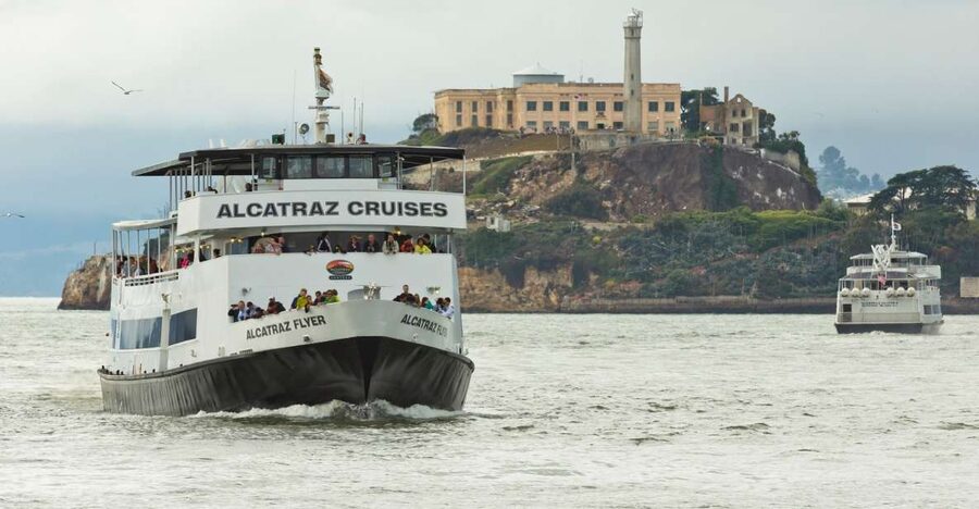 San Francisco Morning City Tour & Afternoon Alcatraz Ticket - The ferry ride to Alcatraz: why Pier 33 is part of the magic