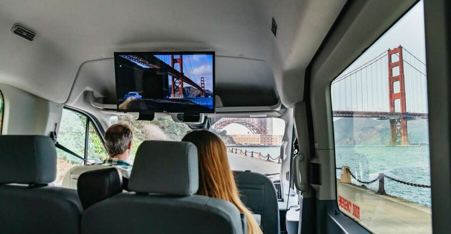 San Francisco: Movie Filming Locations Bus Tour - 50 movie clips and the matching trick that makes it fun