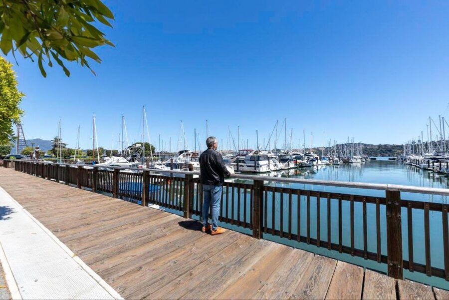 San Francisco: Muir Woods and Sausalito Entry Fee Included - Getting there: pickup at the Wharf and Union Square area