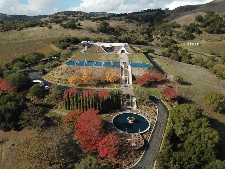 San Francisco: Napa and Sonoma Valley Wine Tour - The bus ride experience: comfortable, safe, and timed
