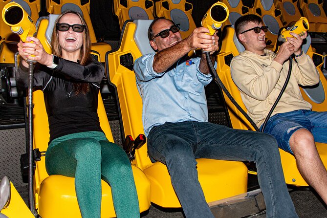 San Francisco: PIER 39 Flyer Theater & 7D Ride Combo - Stop 2: The 7D-Experience with a 3D screen and laser blasting game