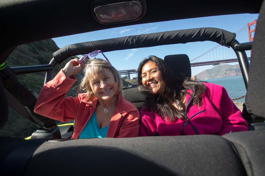 San Francisco: Private City Highlights Tour in a Jeep - The 3-hour route adds Ocean Beach, Park, Castro, and Painted Ladies