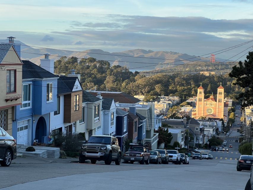 San Francisco's Wild Side, Ecotour With Meteorologist - Inner Sunset neighborhood history, architecture, and a real sourdough stop