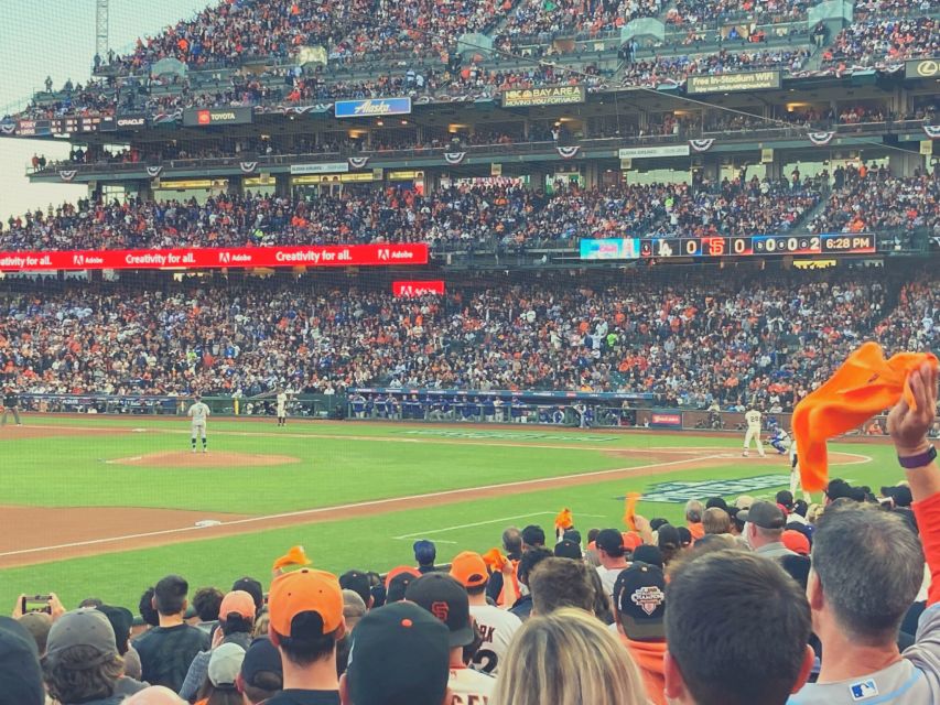 San Francisco: San Francisco Giants Baseball Game Ticket - Oracle Park: the Stadium Setting You’ll Feel Immediately