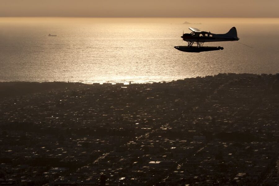 San Francisco: Seaplane Flight with Champagne - Choosing a 40-minute seaplane: what you actually get for $389