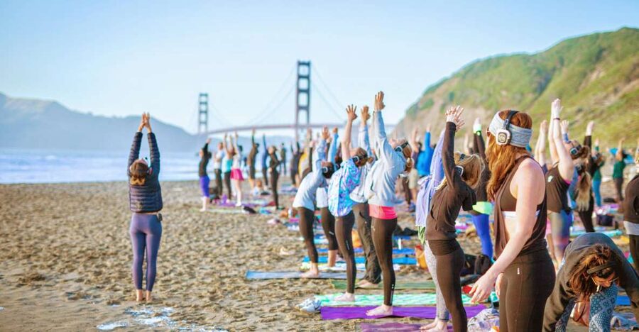 San Francisco: Silent Disco Yoga at Baker Beach - Silent disco yoga basics: hearing cues over the waves