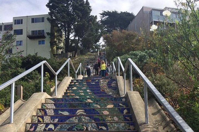 San Francisco Small Group Customizable Tour - Small-group freedom with downtown pickup