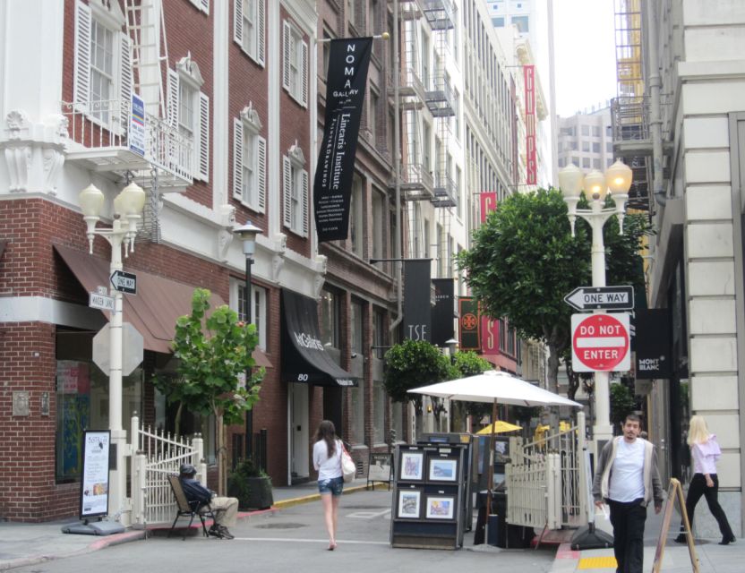 San Francisco: Vintage Murder Mystery Guided Walking Tour - Start at Lotta’s Fountain: easy find, clear beginning