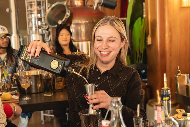 San Francisco Whiskey Cocktail Class: Views and City History - Key highlights to know before you go