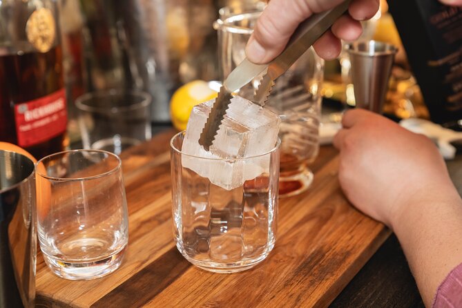 San Francisco Whiskey Cocktail Class: Views and City History - Mixology class: Whiskey Sour, Old Fashioned, Paper Plane