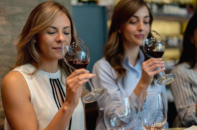 San Francisco Wine Tour with a Local Expert: 6 Tastings 100% Personalized - Meet Your Local Host: Personalization Is the Point