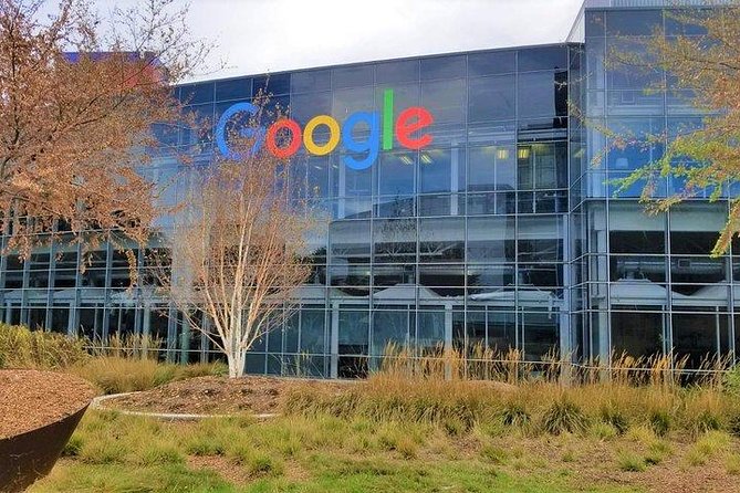 Silicon Valley Tour from San Francisco Private - Oracle Headquarters in Redwood Shores: The Ellison Thread