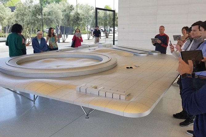 Silicon Valley Tour from San Francisco Private - Two Facebook Campuses to the Googleplex: Photos Plus Context