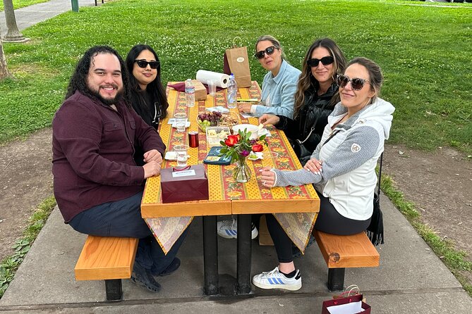 Snob Free Sonoma Plaza Walking Experience - Key highlights you should know