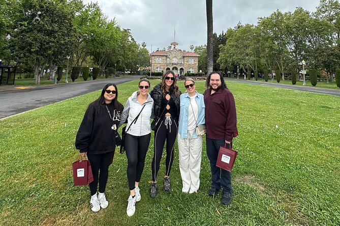 Snob Free Sonoma Plaza Walking Experience - Sonoma Plaza, 10:00 AM start: where the experience begins