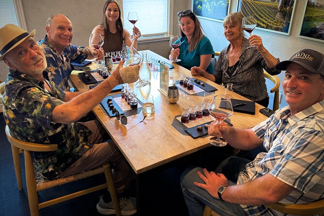 Snob Free Sonoma Plaza Walking Experience - What the landmark stories teach you (beyond trivia)