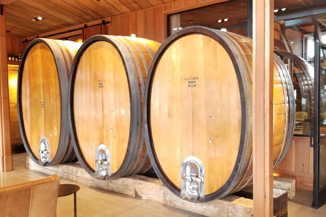 Sonoma and Napa Wine Tour 3 Tastings Included Small-Group Tour - Lunch break and shopping time: how to use it wisely