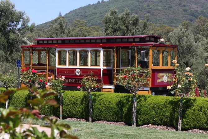 Sonoma Valley Open Air Wine Trolley Tour - Sonoma Plaza start time: easy beginning, firm structure